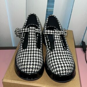 Steve Madden little girls J Dolliee size 1